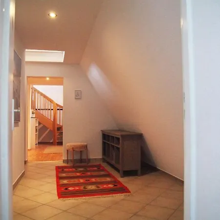 Wunderschoene Dachgeschoss - Maisonette